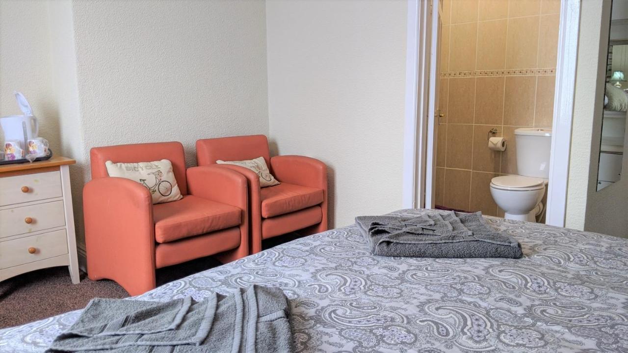 Bed and Breakfast Kirk Lea Halifax Esterno foto